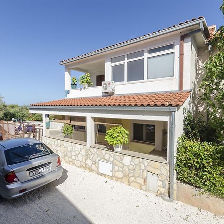 סופטאר Apartments Denis מראה חיצוני תמונה